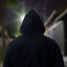 浜松ガールズバー刺殺事件【検証】｜ストーカー対策・身辺警護・ボディーガード・4号警備はPOB危機管理株式会社にまず相談を！